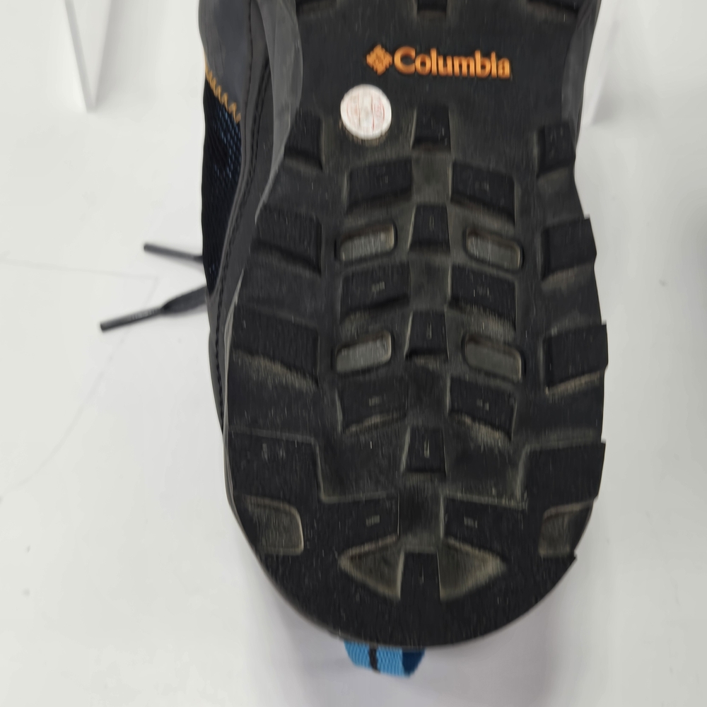 Columbia Flow District Gray Trail Hiking Sneaker with Blue Accents Men's Size 10 - Picture 11 of 13